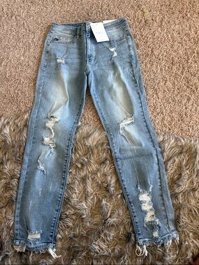 KanCan Light Wash Distressed Skinny Jeans